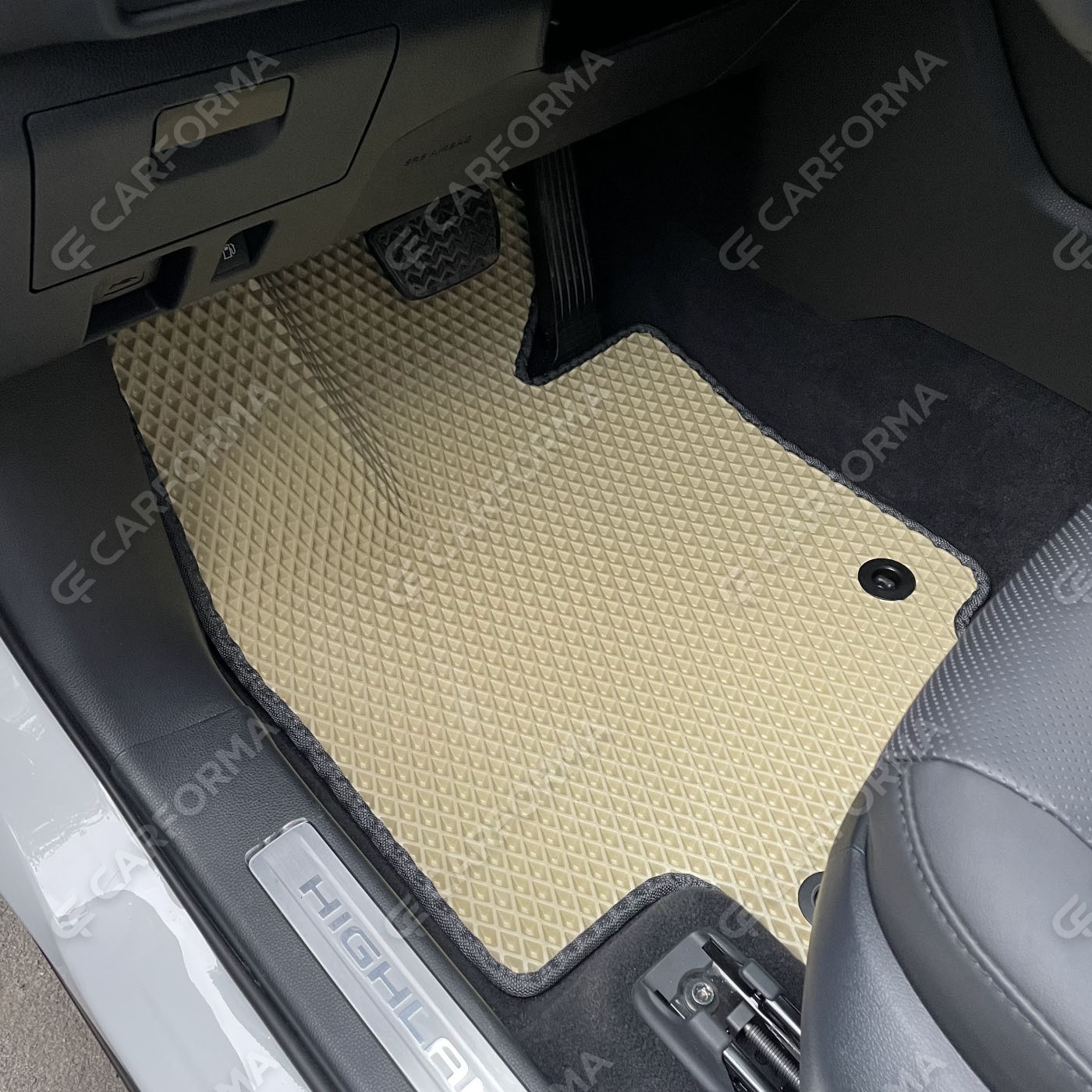 Коврики на Toyota Highlander IV 2019&nbsp;-&nbsp;2026 в Кемерово