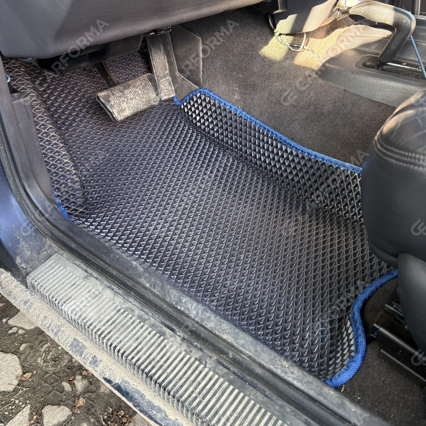 Ворсовые коврики на Jeep Grand Cherokee (ZJ) 1992&nbsp;-&nbsp;1999 в Кемерово