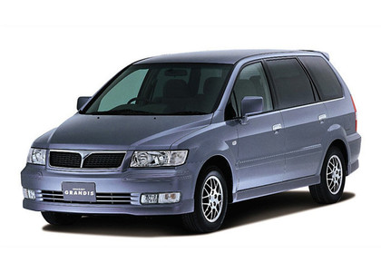 Ворсовые коврики на Mitsubishi Chariot Grandis 1997 - 2003 в Кемерово