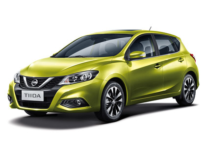 Ворсовые коврики на Nissan Tiida (C13) 2015 - 2025 в Кемерово