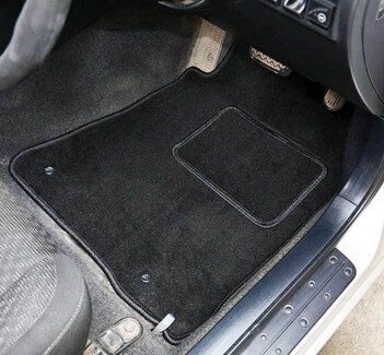 Коврики на Toyota Altezza 1998&nbsp;-&nbsp;2005 в Кемерово