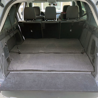 Коврики на Land Rover Discovery V 2016 - 2025 в Кемерово