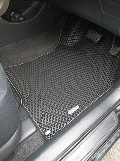 Коврики на Toyota Corolla Axio (E14) 2006&nbsp;-&nbsp;2012 в Кемерово