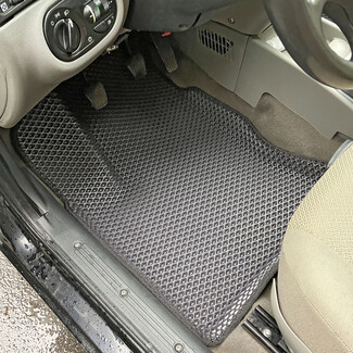 Коврики на Lada (ВАЗ) Kalina 2004&nbsp;-&nbsp;2018 в Кемерово