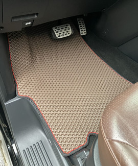Коврики на Hyundai H1 II 2007 - 2022 в Кемерово